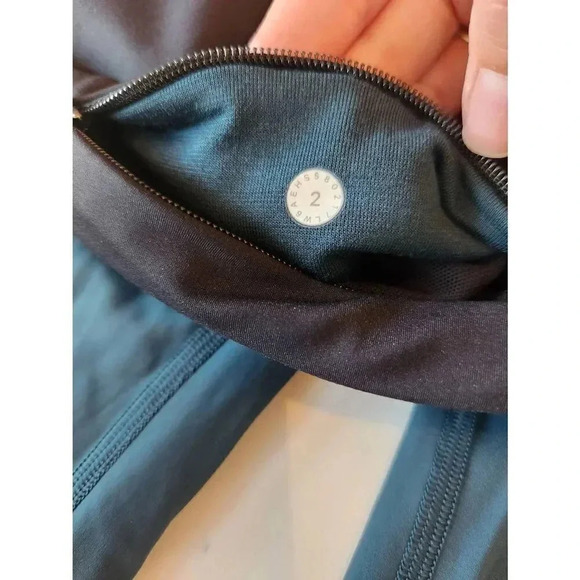 Lululemon Run The Day Crop Leggings Blue Size 2 - Picture 4 of 8